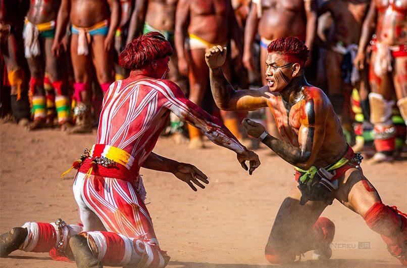 Cenas do ritual Quarup, feito pelos indígenas do Xingu - Foto: Nereu Jr